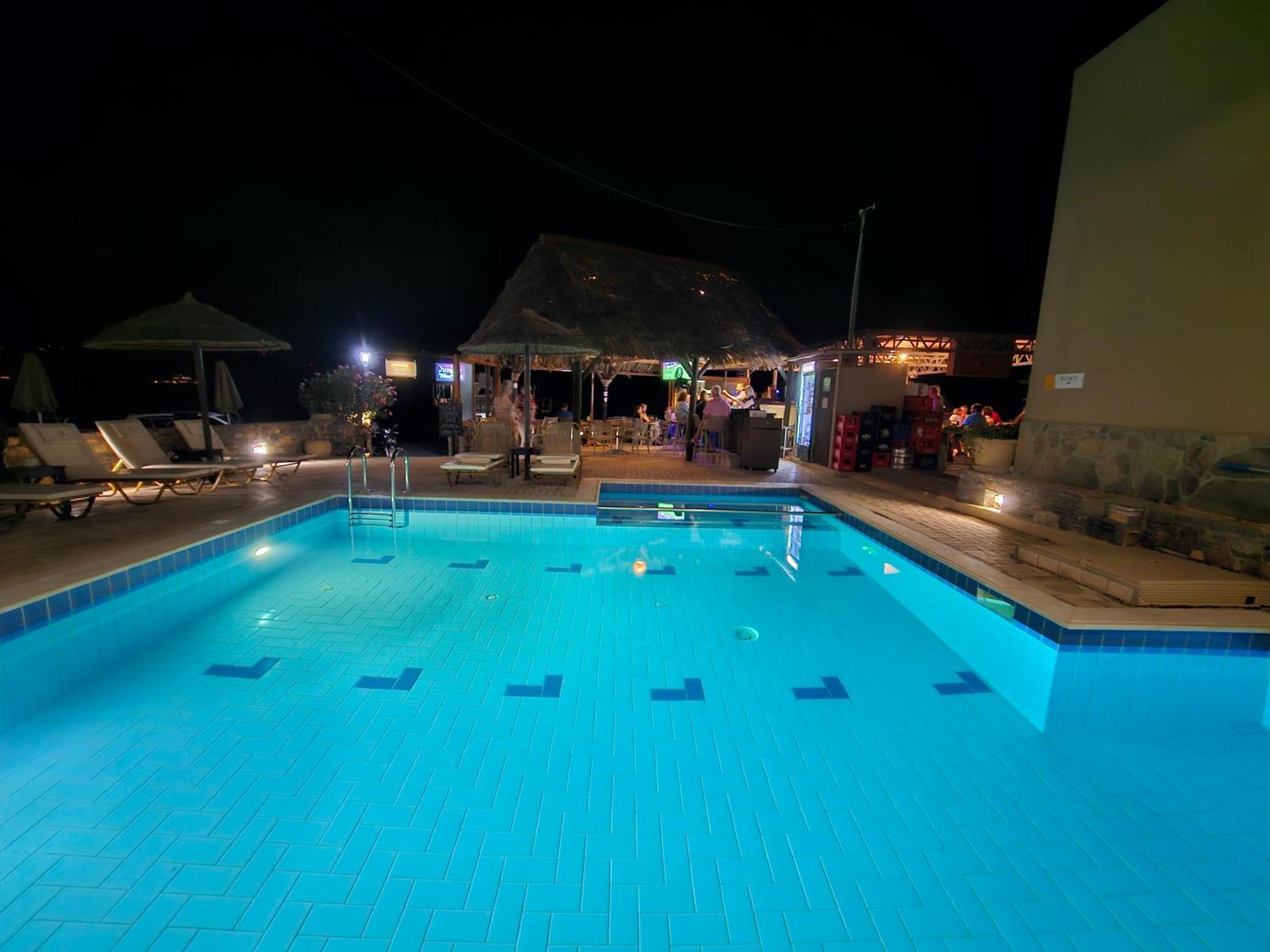 Elounda Sunrise apartamentos Exterior foto