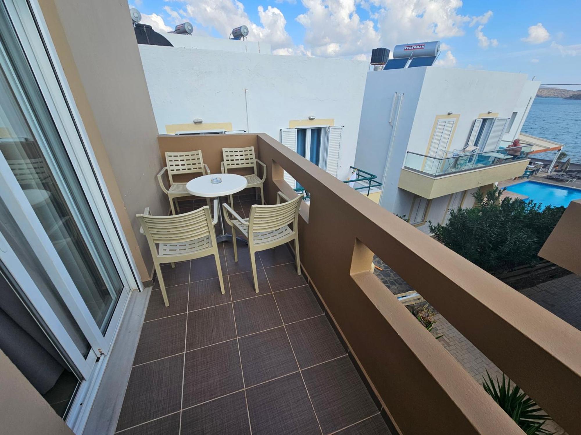 Elounda Sunrise apartamentos Exterior foto